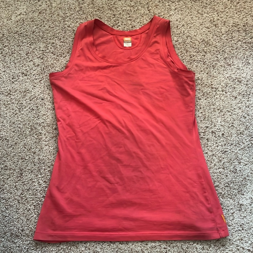 Lucy athletic pink shirt size small